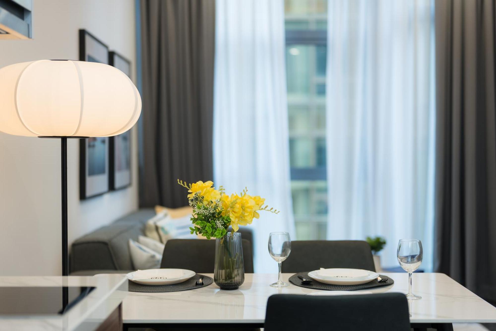 Royce Klcc, Center Apartment